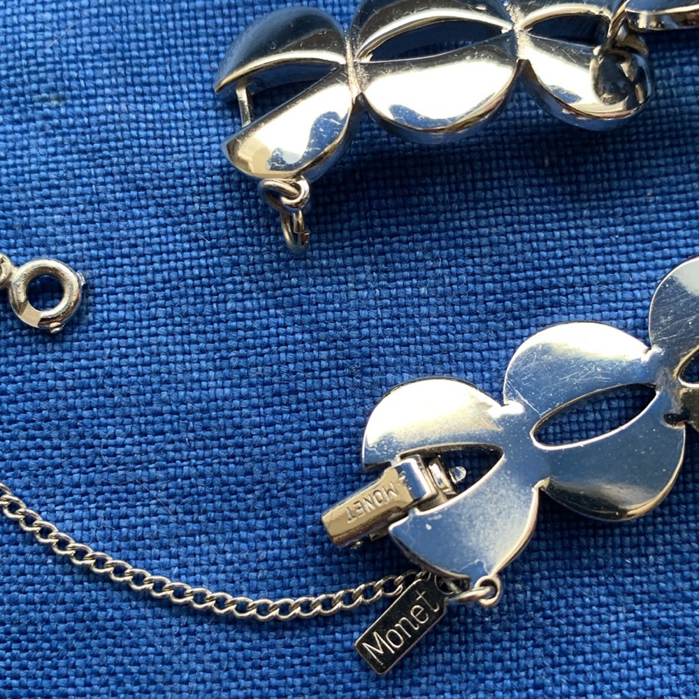Monet Vintage Silver Link Bracelet - Picture 3 of 4